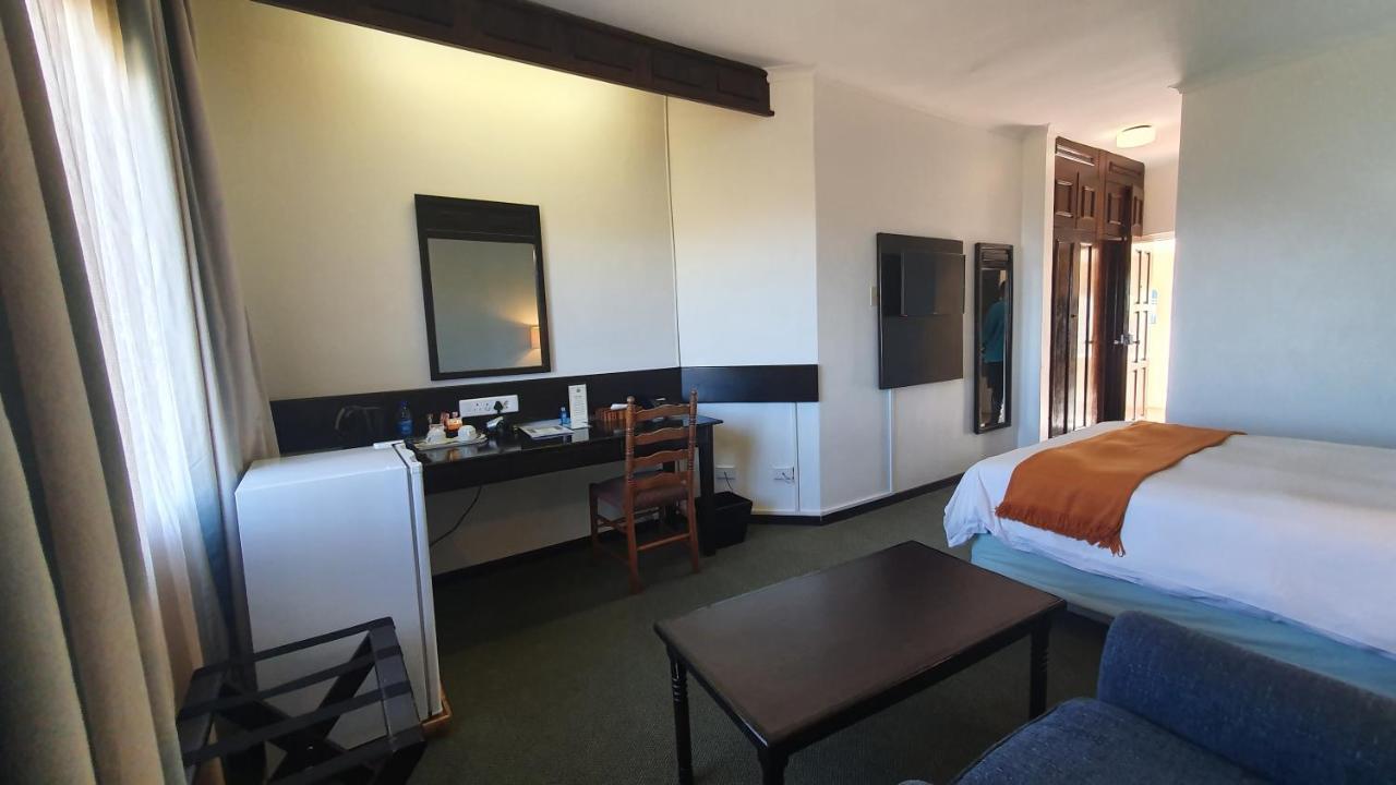 Mountain View International By Bon Hotels Mbabane Bagian luar foto