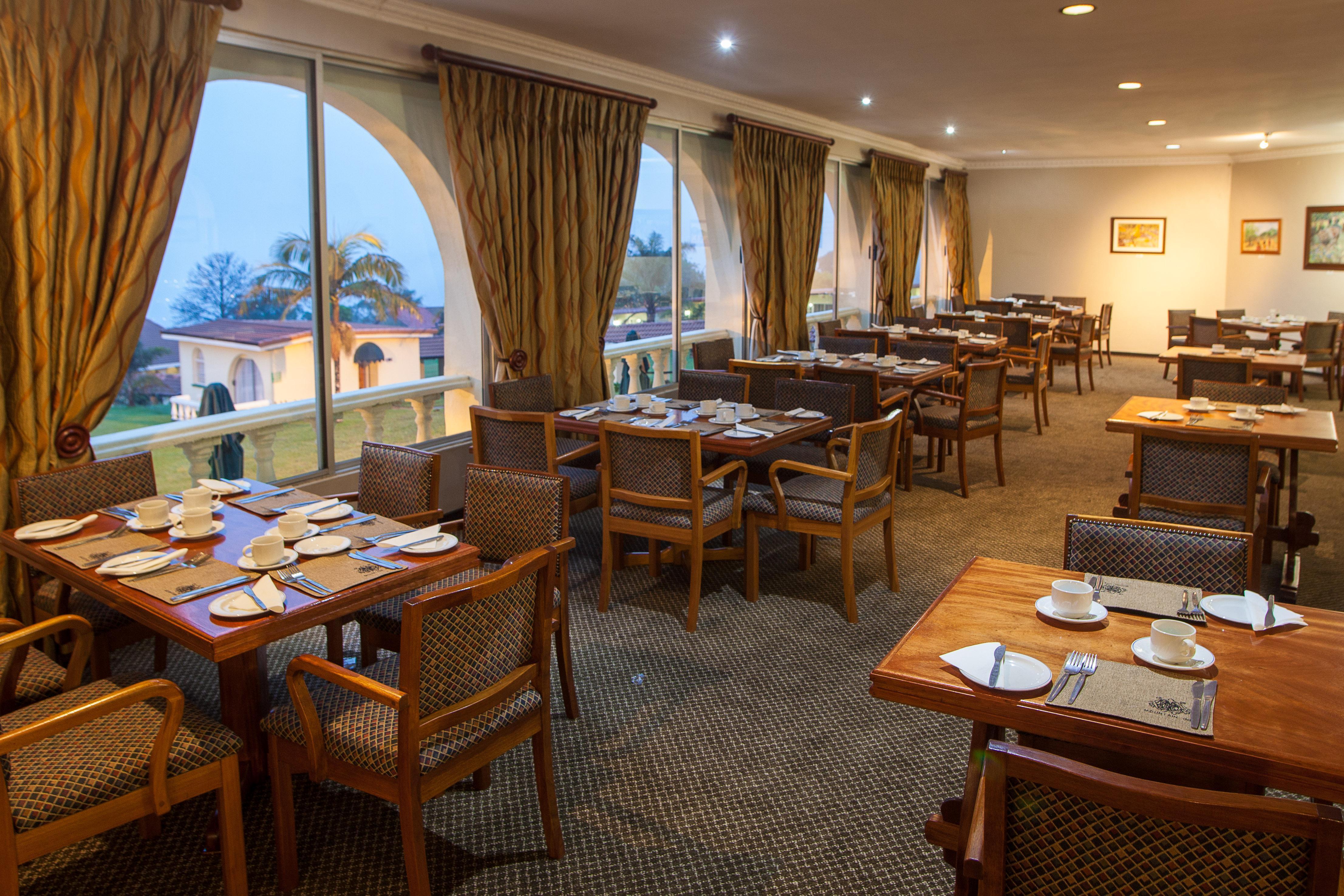 Mountain View International By Bon Hotels Mbabane Bagian luar foto