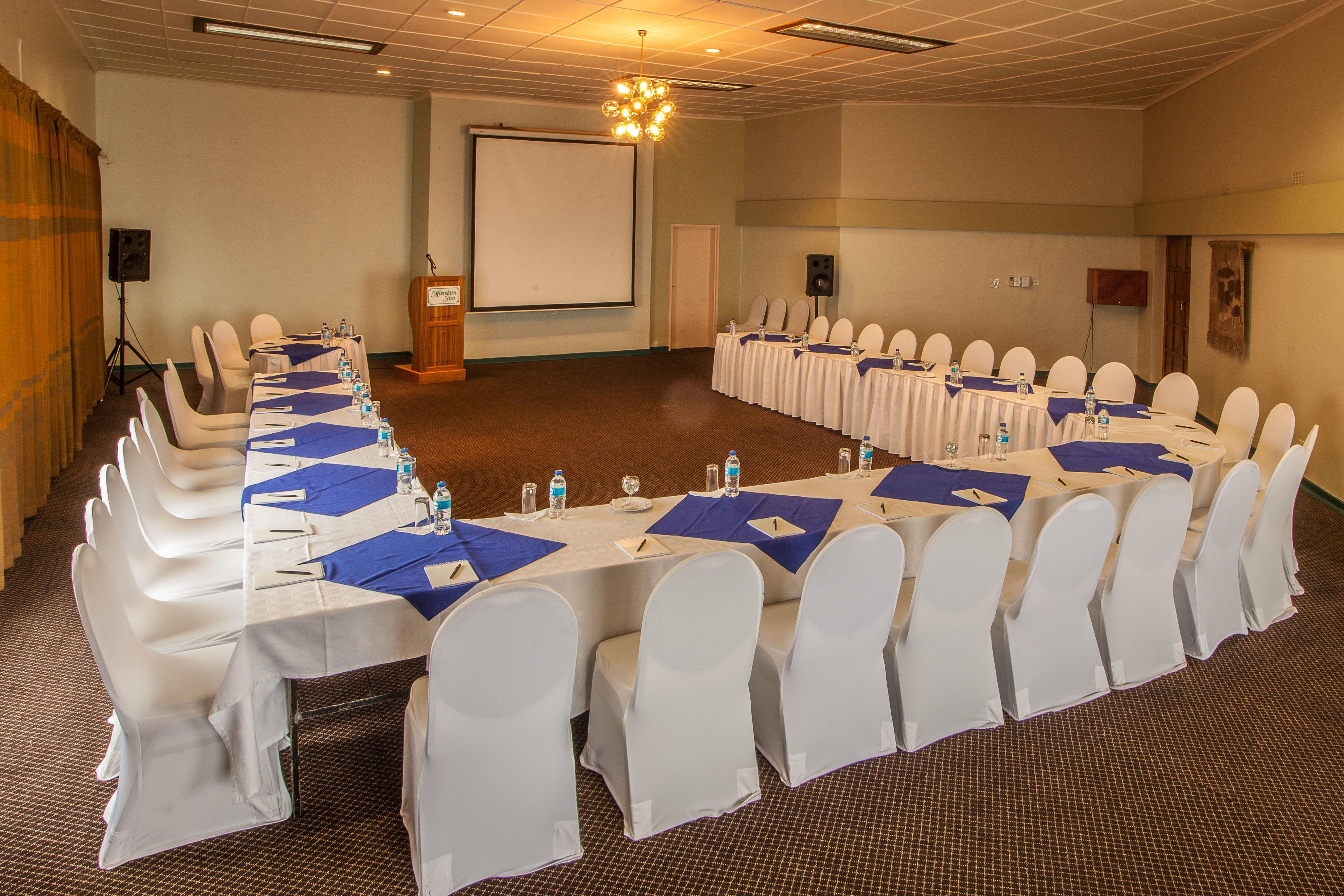 Mountain View International By Bon Hotels Mbabane Bagian luar foto