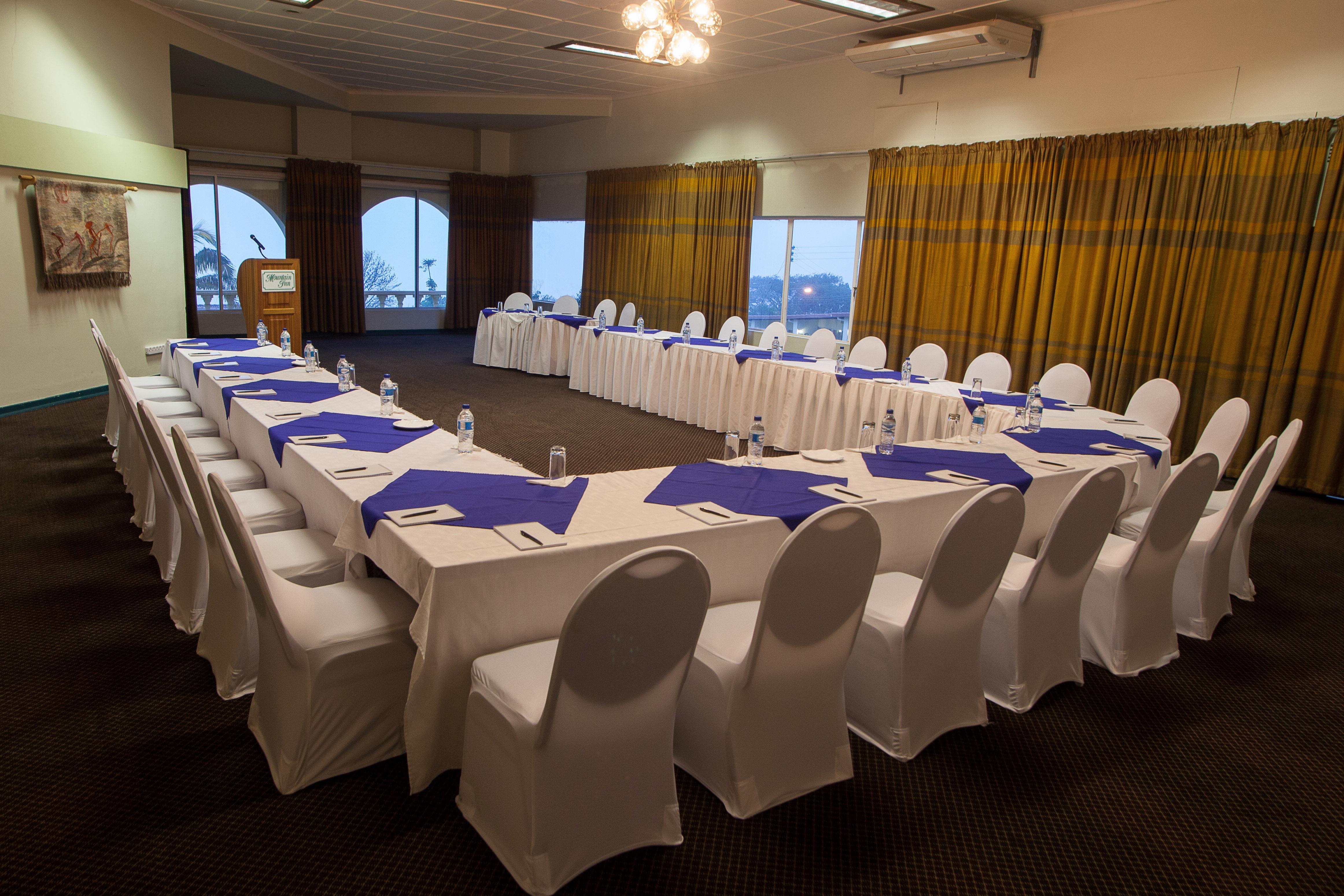 Mountain View International By Bon Hotels Mbabane Bagian luar foto