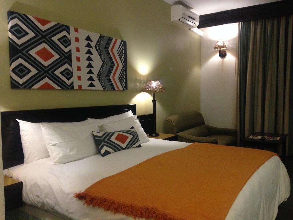 Mountain View International By Bon Hotels Mbabane Bagian luar foto