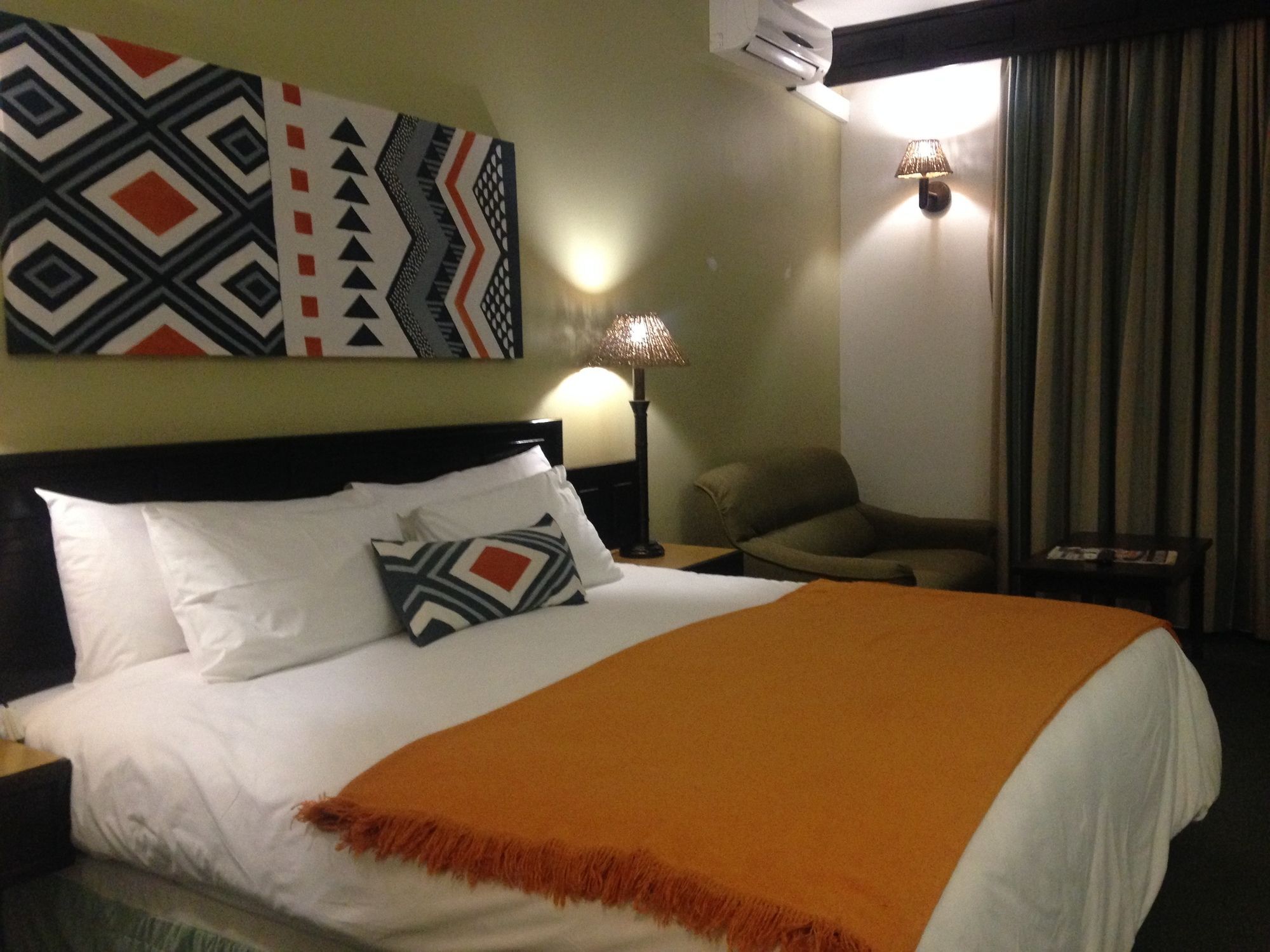 Mountain View International By Bon Hotels Mbabane Bagian luar foto